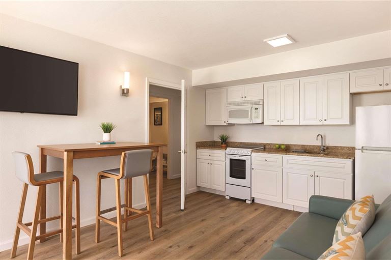 Beachfront Deluxe Room 